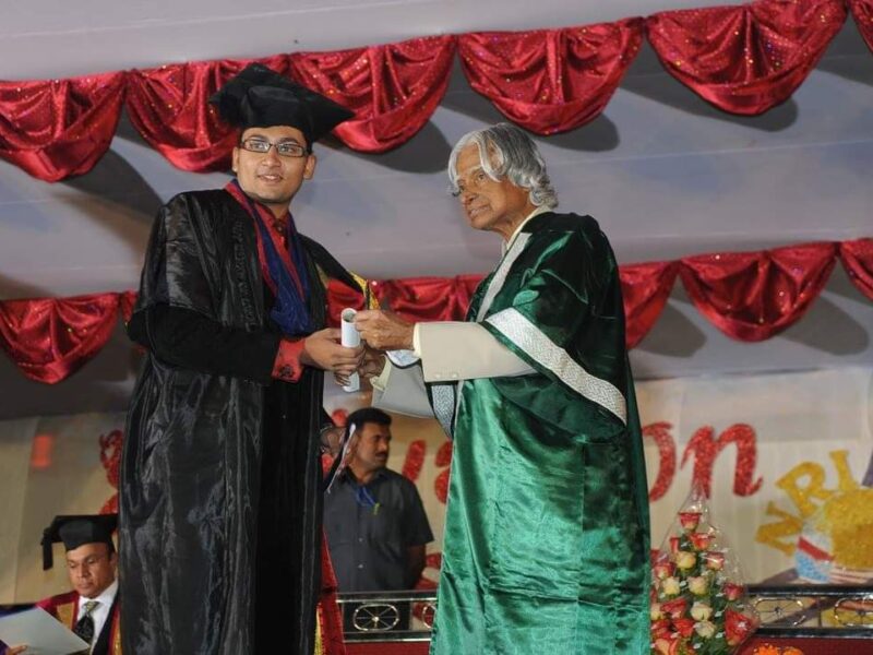 Dr. Vikesh Shah Cancer Immunotherapy Specialist - VyapaarJagat.com/Directory